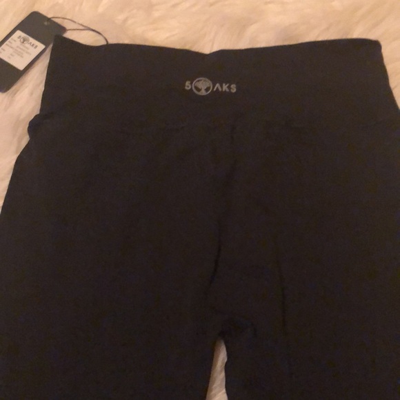 NWT 5AKS 🧚🏾♂️5/$15 in any bundle of 4+ exp 12/12/23💰3/$21 - Picture 5 of 6